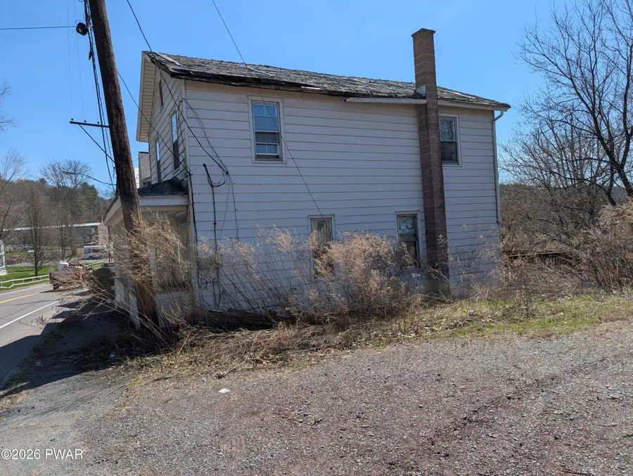 689 Texas Palmyra Highway, Hawley, PA 18428 - #2