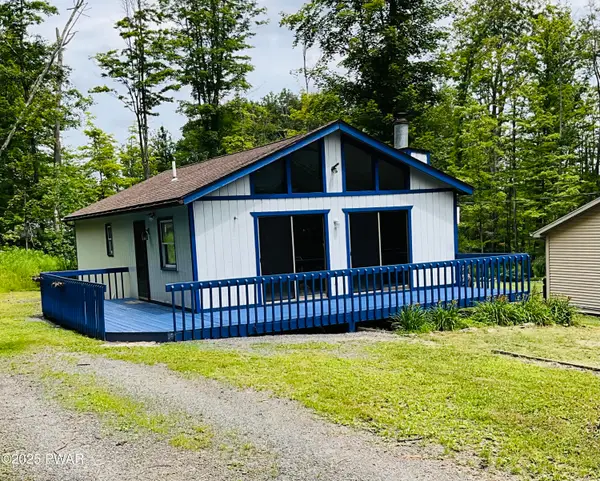 110 Parkwood Drive #ER154, Lake Ariel, PA 18436