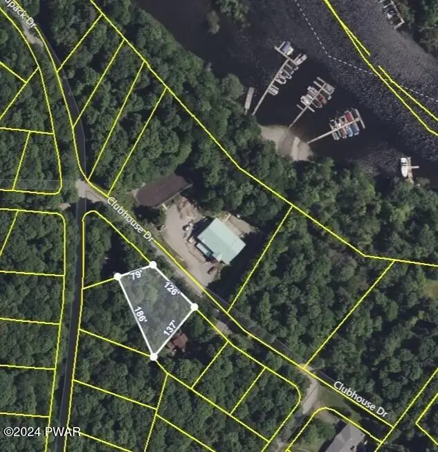 105 Clubhouse Drive, Greentown, PA 18426 - #1
