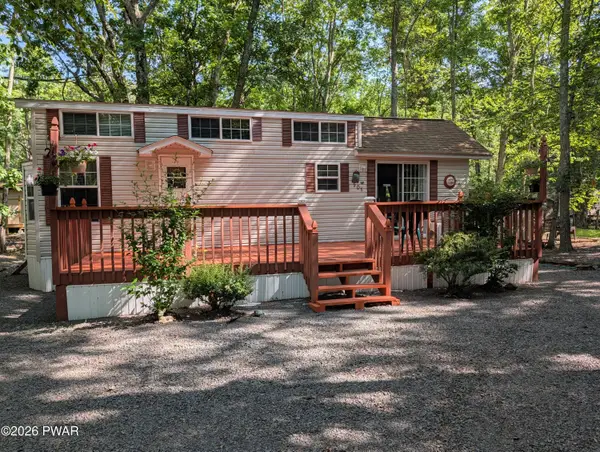 213 Shohola Lane, Shohola, PA 18458