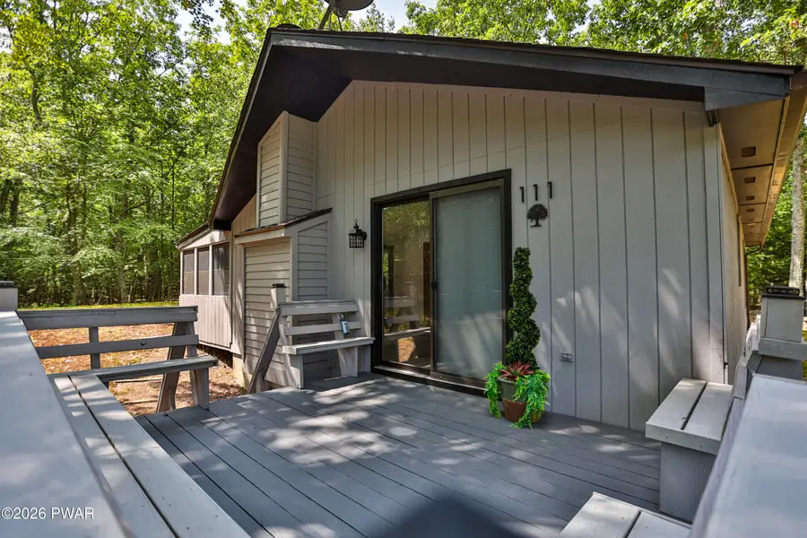 111 Ledge View Drive, Hawley, PA 18428 - #2