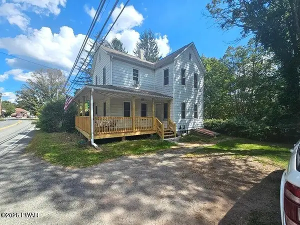 914 Main Street, Newfoundland, PA 18445