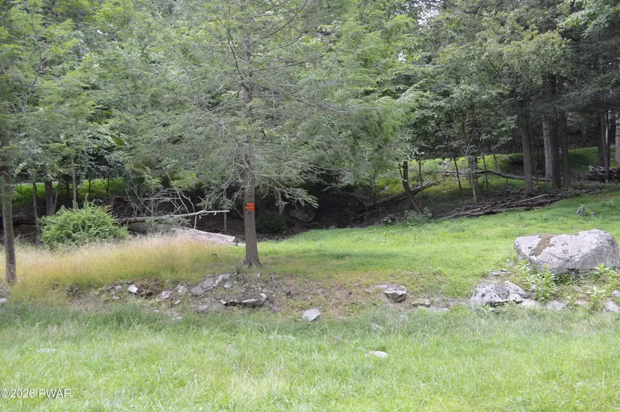 Southerton Lane, Greentown, PA 18426 - #3