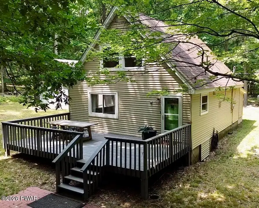 106 Sparrow Court, Hawley, PA 18428 - #1