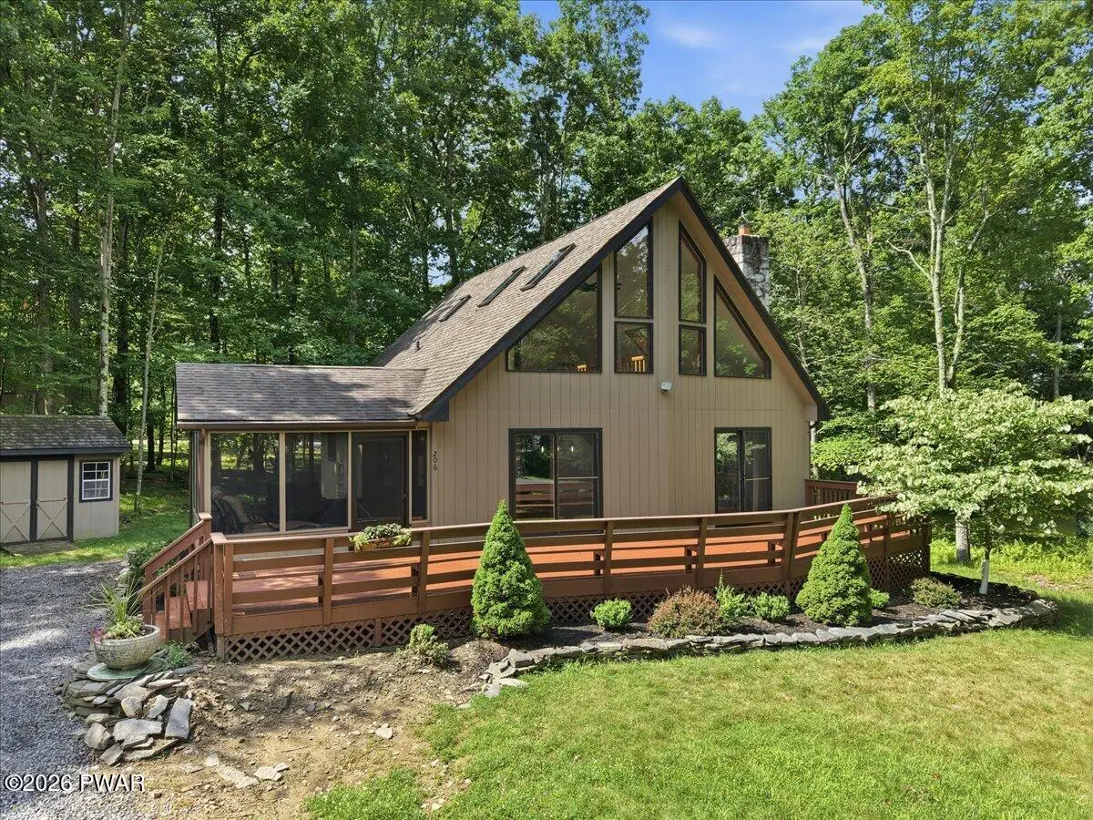 206 Oakenshield Drive, Tamiment, PA 18371 - #1