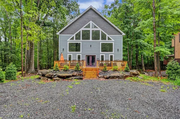 180 N Fairway Drive, Lake Ariel, PA 18436