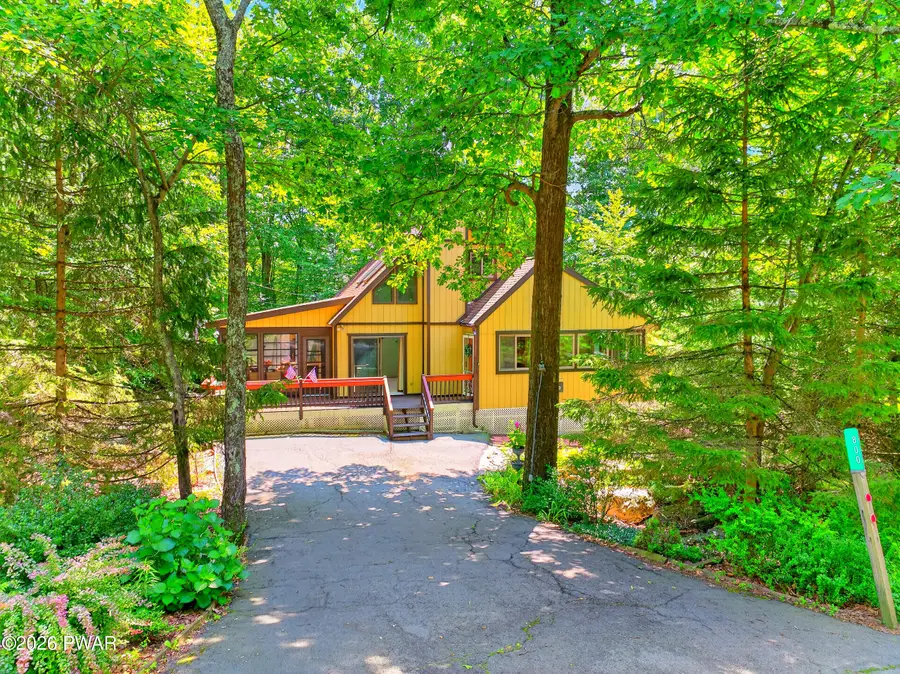 800 Mustang Court, Lords Valley, PA 18428 - #2