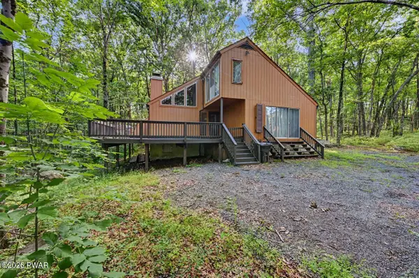 202 Basswood Drive, Hawley, PA 18428