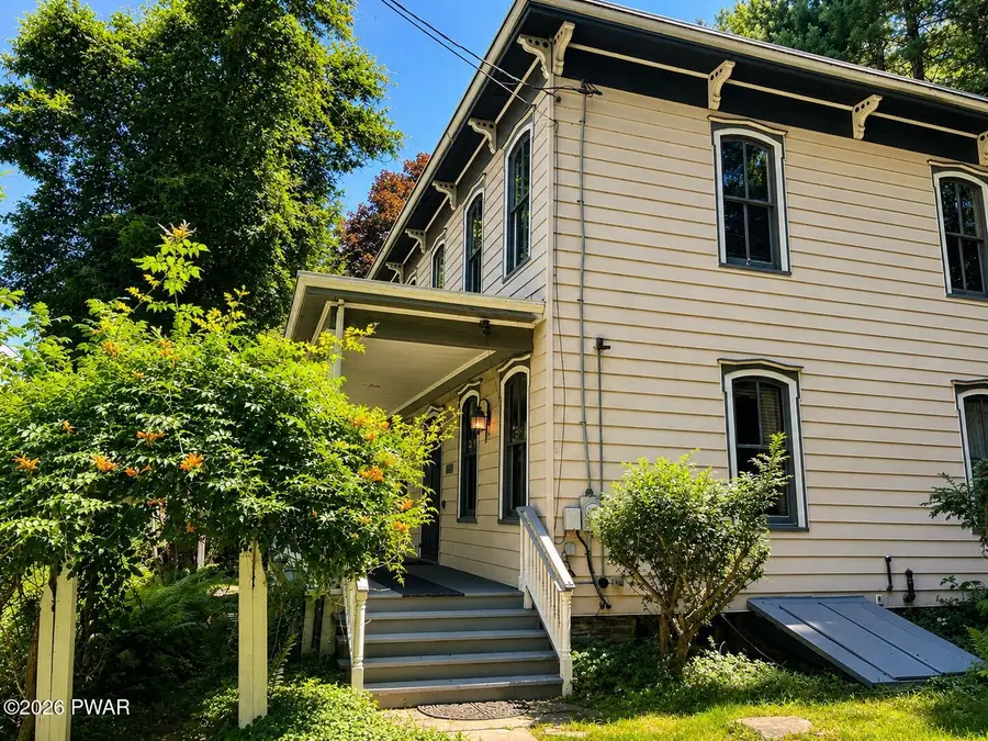 532 Atkinson Street, Hawley, PA 18428 - #2