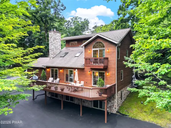 103 Ledge Drive, Lakeville, PA 18438