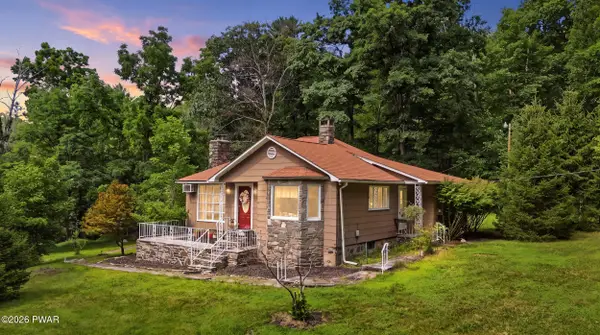 2127 Route 590, Hawley, PA 18428