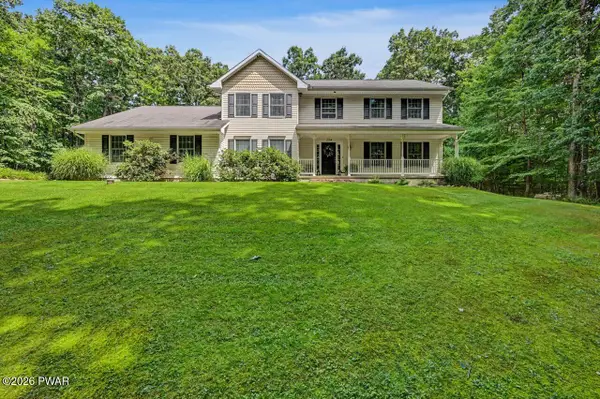 124 Windsor Way, Roaring Brook Township, PA 18444