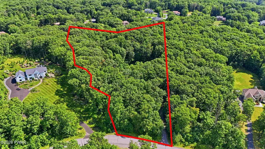 124 Windsor Way, Roaring Brook, PA 18444 - #2