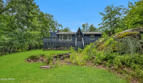 132 Deer Trail, Dingmans Ferry, PA 18328