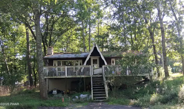 101 Daisy Lane, Dingmans Ferry, PA 18328