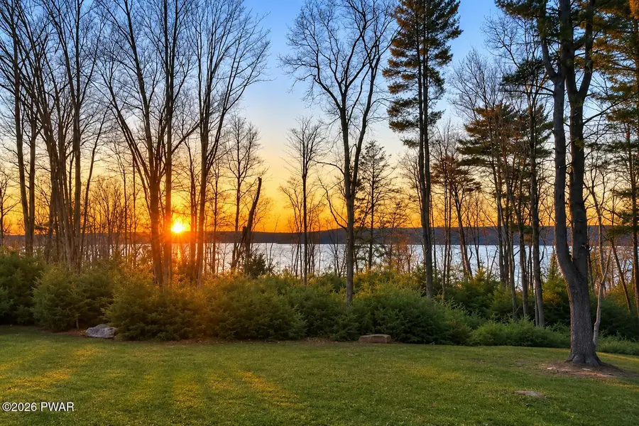 159 Calico Point Drive, Paupack, PA 18451 - #3