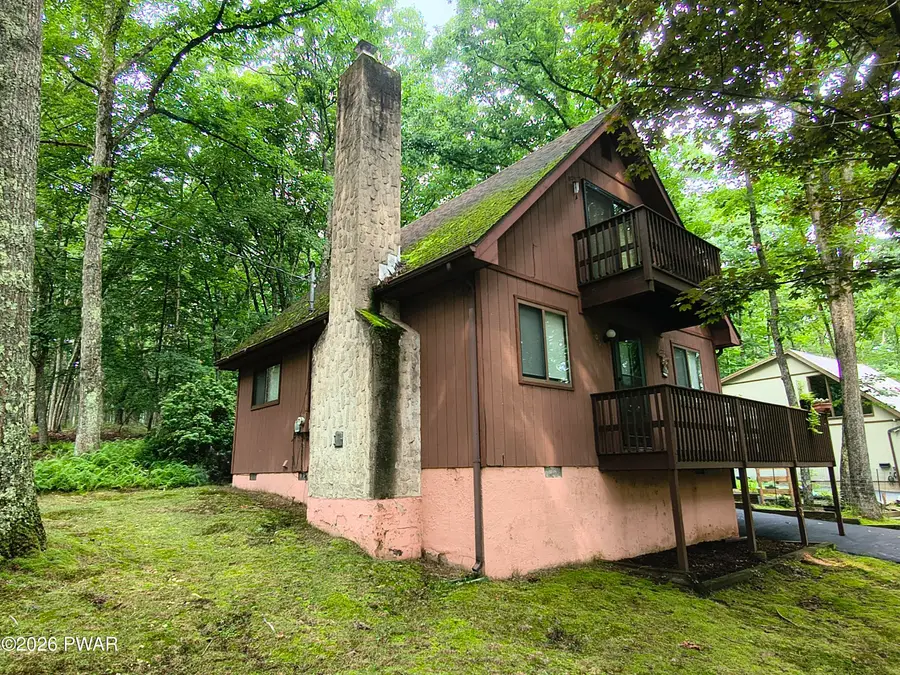 205 Fawn Lake Drive, Hawley, PA 18428 - #3