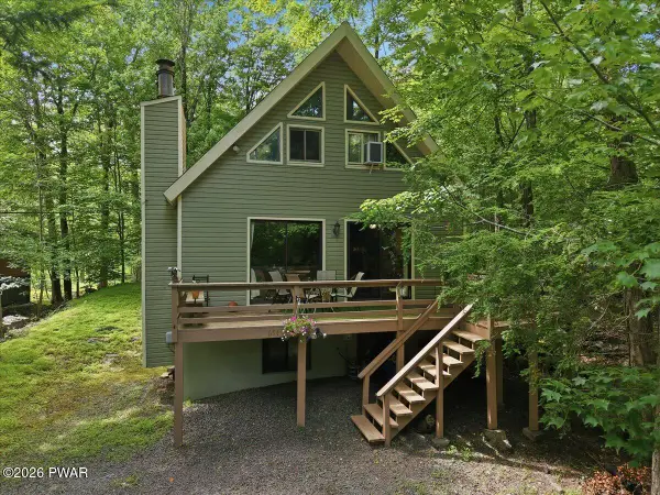 285 Lakeview Drive W, Lake Ariel, PA 18436