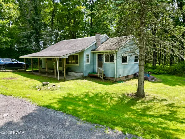 110 Meadow Lane, Greentown, PA 18426