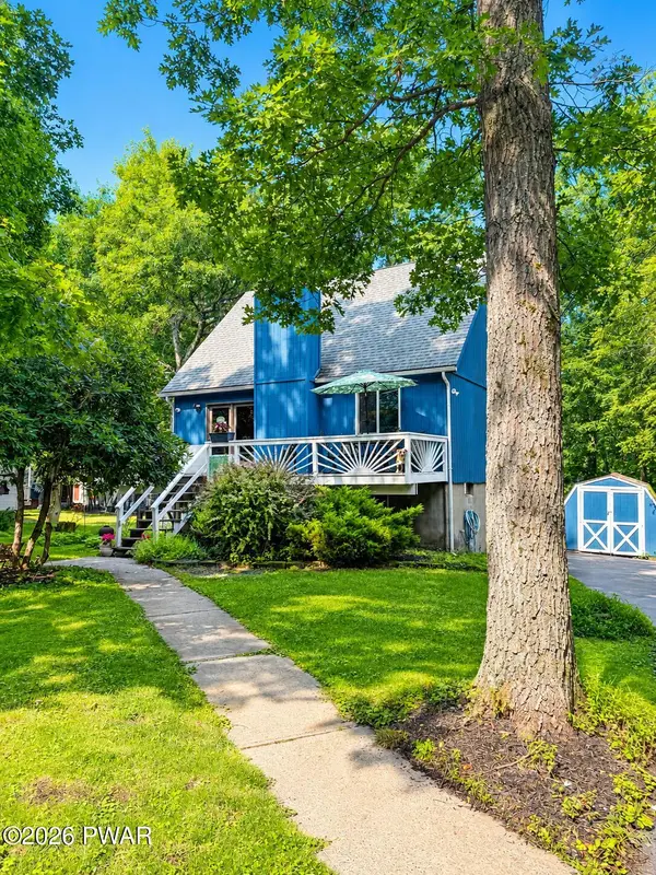 117 Park Ridge Drive, Milford, PA 18337
