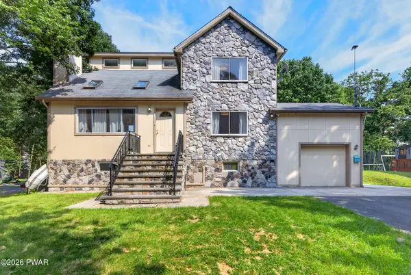 107 Heather Hill Road, Dingmans Ferry, PA 18328