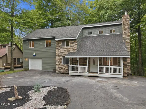 1012 Fawnhill Court, Lake Ariel, PA 18436