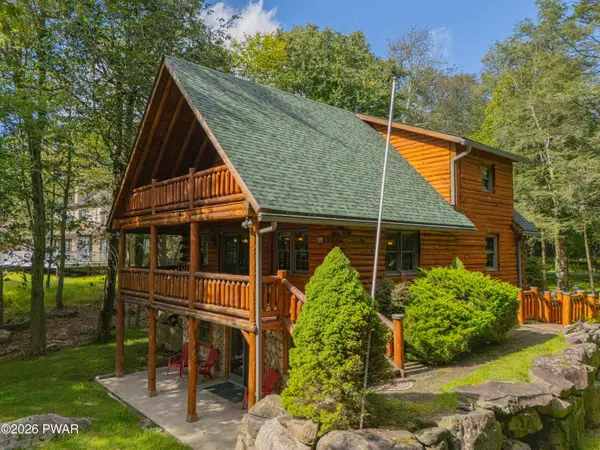 1011 G Place, Gouldsboro, PA 18424