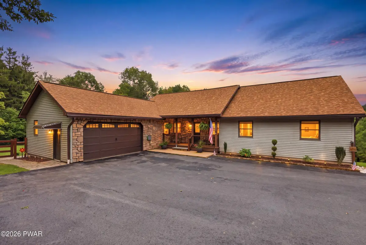 1284 Crosstown Highway, Lakewood, PA 18439 - #1