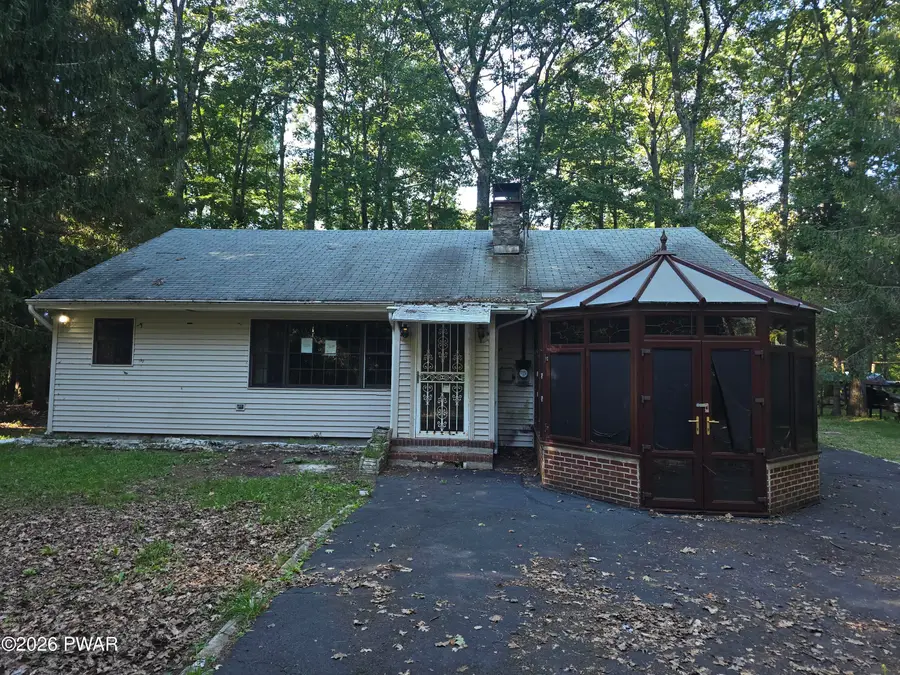 128 E Oak Lane, Greentown, PA 18426 - #2