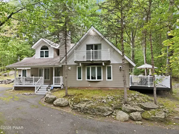 128 Gaskin Drive, Lords Valley, PA 18428