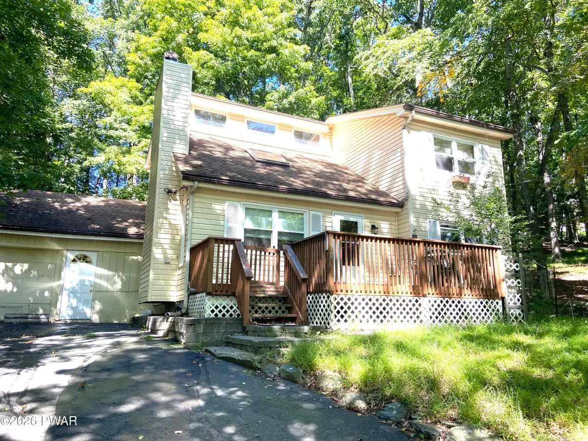 176 Mountain Lake Drive, Dingmans Ferry, PA 18328 - #1