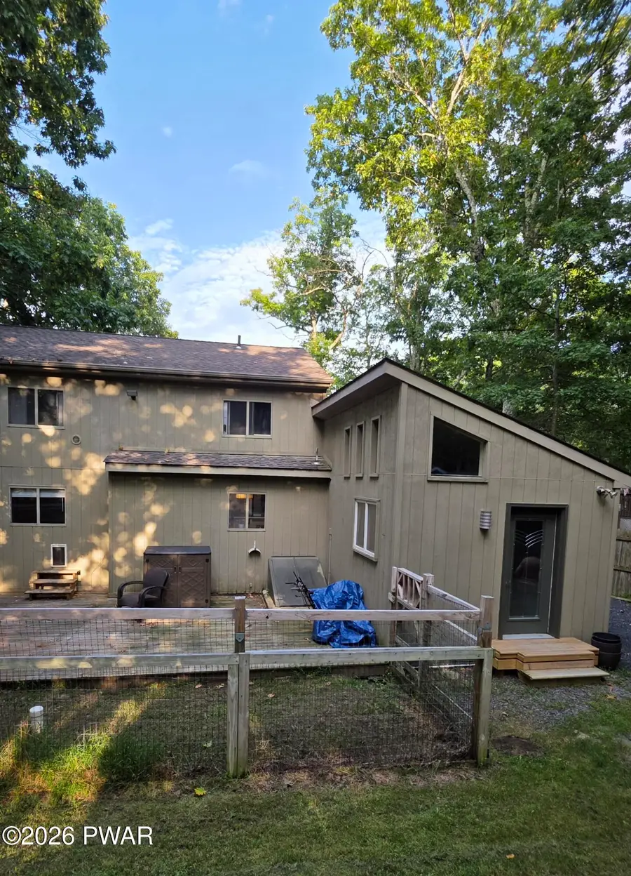 120 Fairview Drive, Dingmans Ferry, PA 18328 - #2
