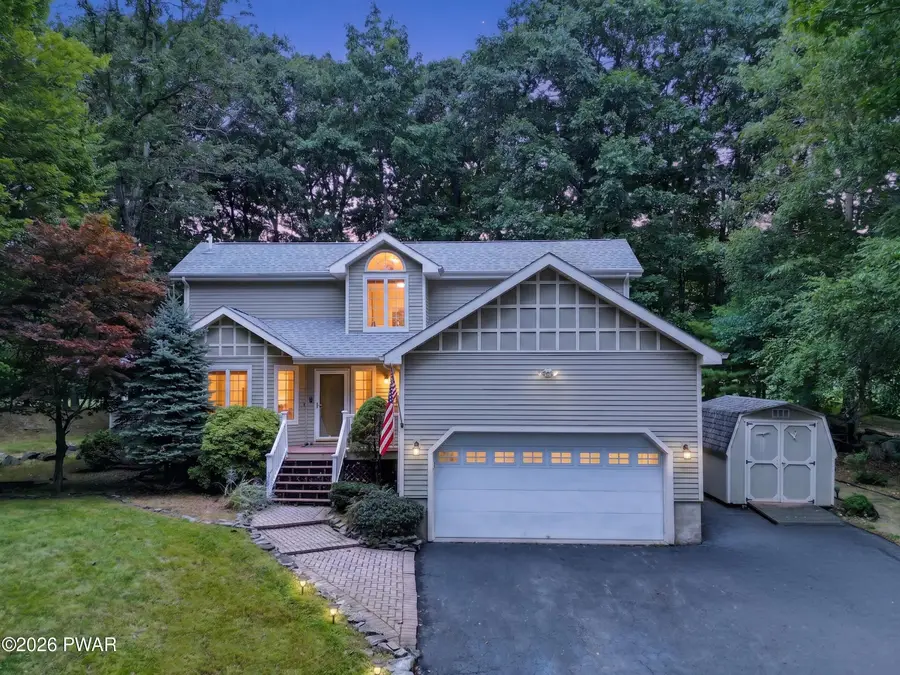 138 Eastwood Drive, Greentown, PA 18426 - #2