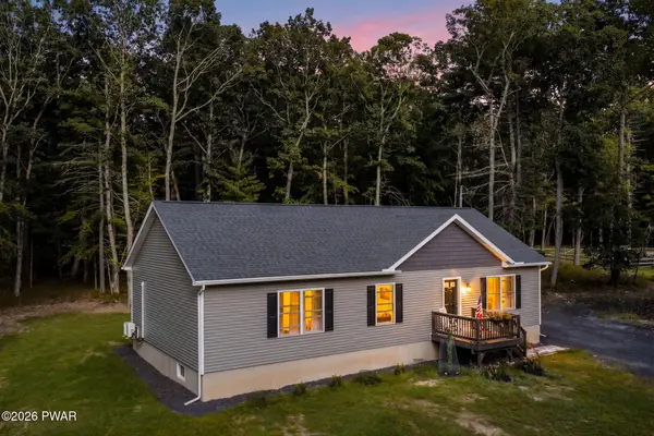 108 Knob Cone Drive, Milford, PA 18337