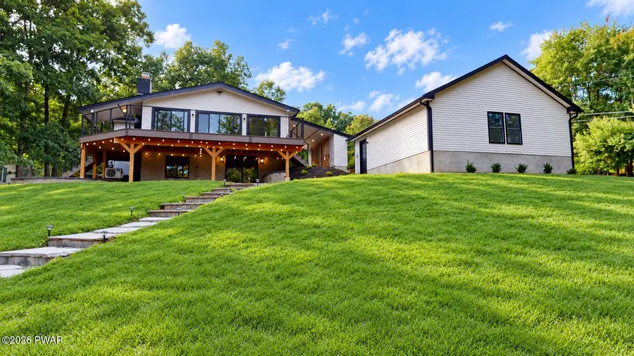 104 Heron Bay, Milford, PA 18337 - #3