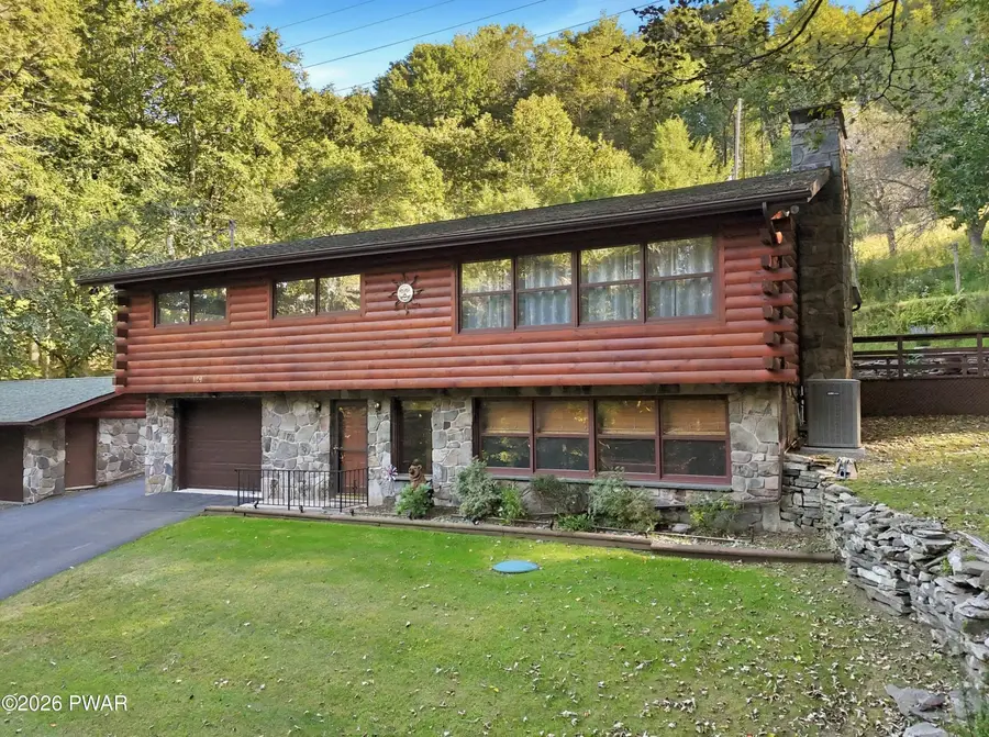 129 Briarwood Drive, Greentown, PA 18426 - #2