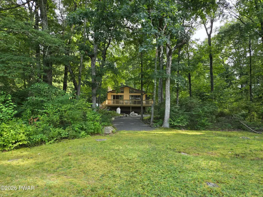 112 Ledgeway Lane, Lords Valley, PA 18428 - #3