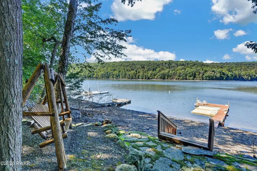 139 Big Woods Ii Road, Greentown, PA 18426 - #2