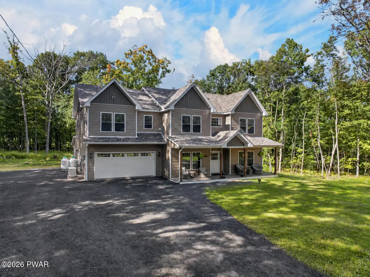 106 Hunters Lane Lane, Dingmans Ferry, PA 18328 - #1