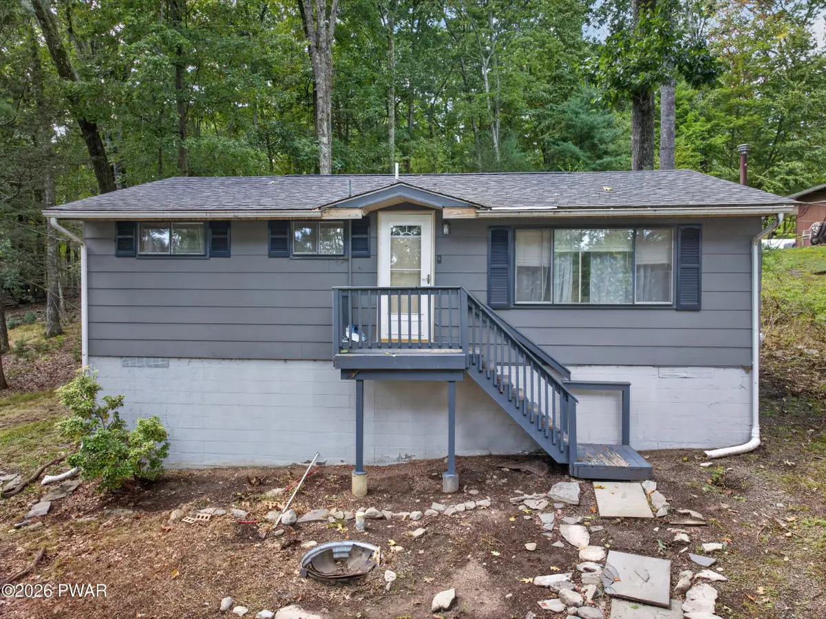 173 Outer Drive, Dingmans Ferry, PA 18328 - #1