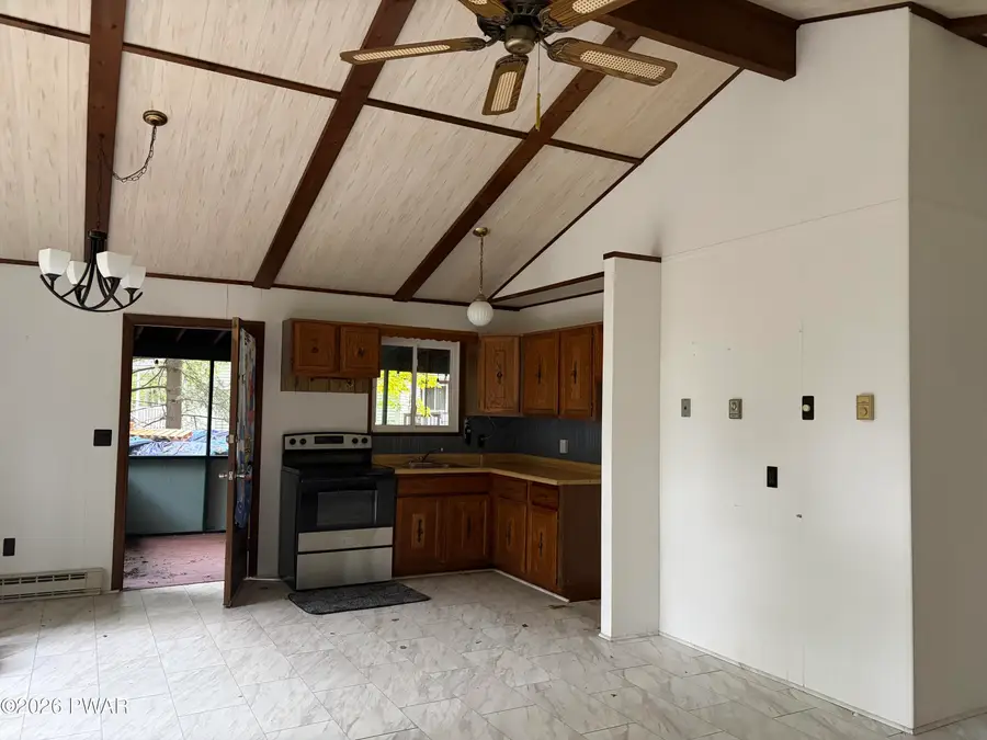 125 Rodeo Drive, Lords Valley, PA 18428 - #3