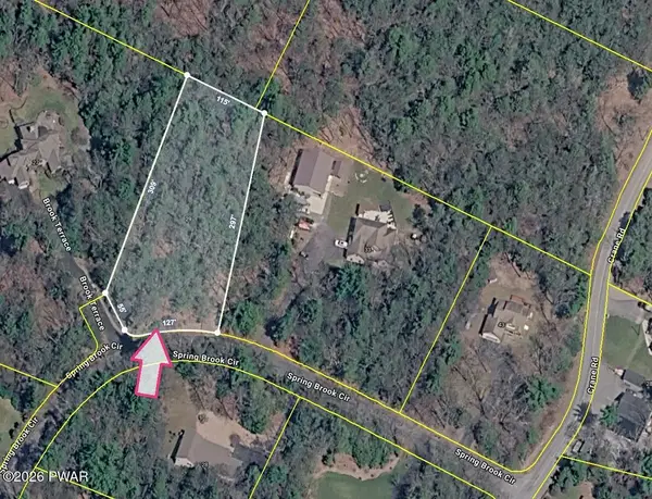 29 Spring Brook Circle, Lakeville, PA 18436