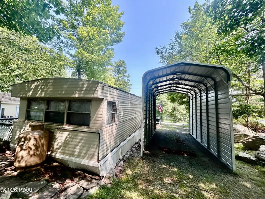 160 Oak Drive, Greentown, PA 18426 - #3