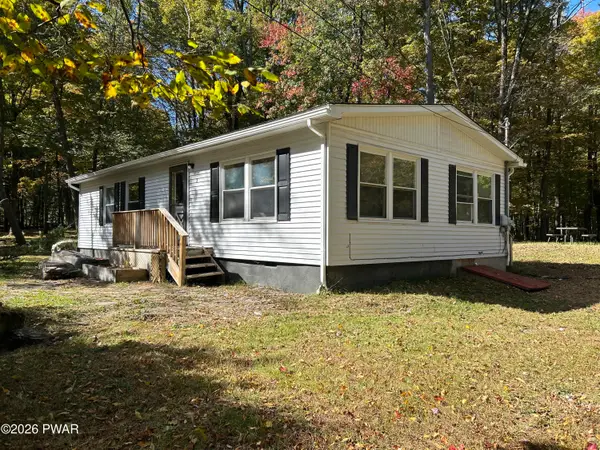 3 Chipmunk Court, Hawley, PA 18428