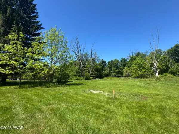 Wash Road, Waymart, PA 18472