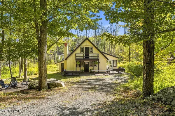 28 Cedarwood, Lake Ariel, PA 18436