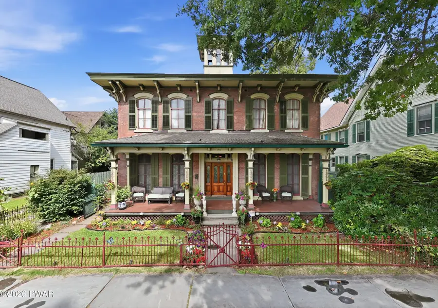 211 Park Street, Honesdale, PA 18431 - #3