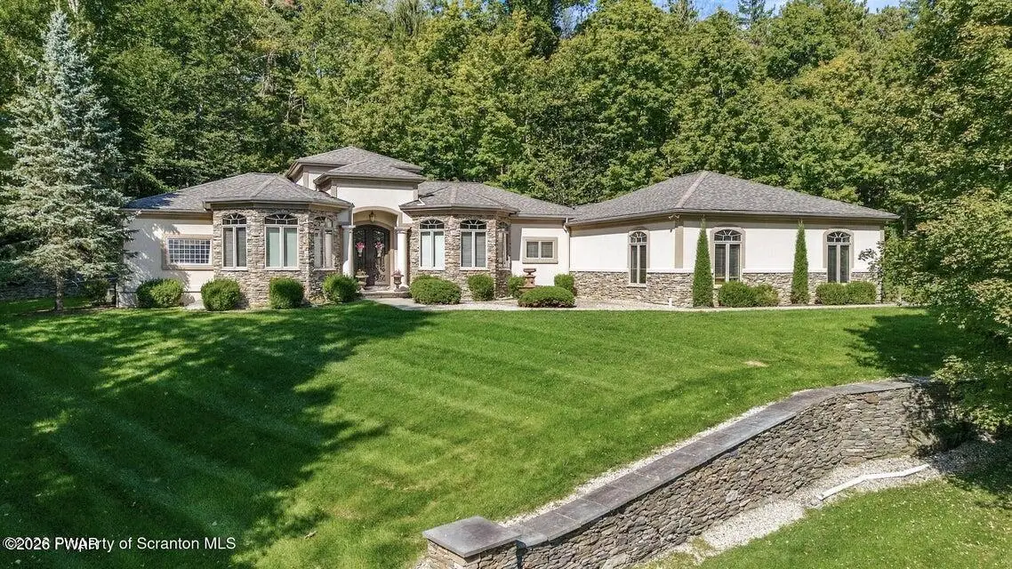 1004 Oakford Woods, Waverly, PA 18471 - #1