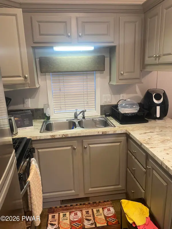 132 Commanche Drive, Shohola, PA 18458