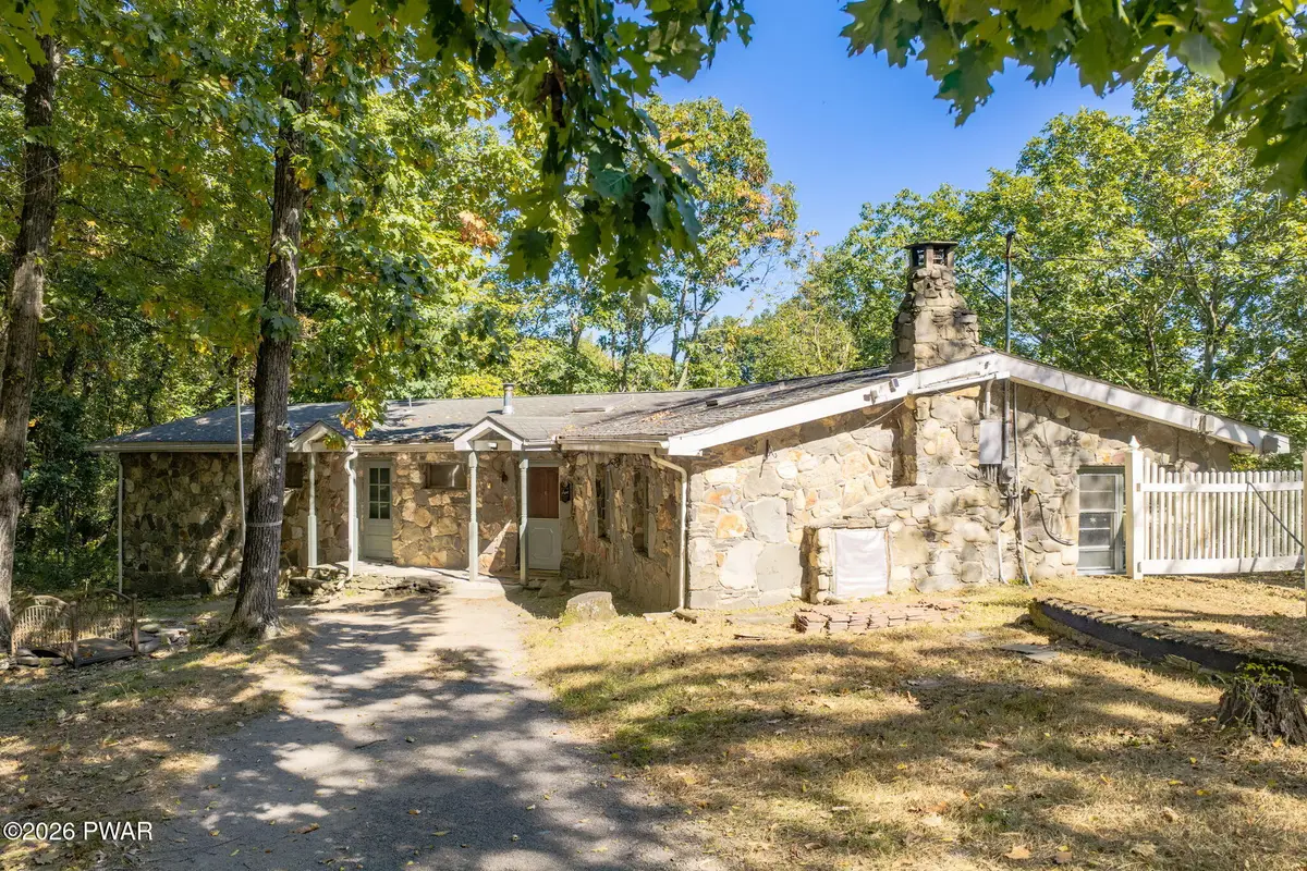 114 Milford Hall Lane, Milford, PA 18337 - #1